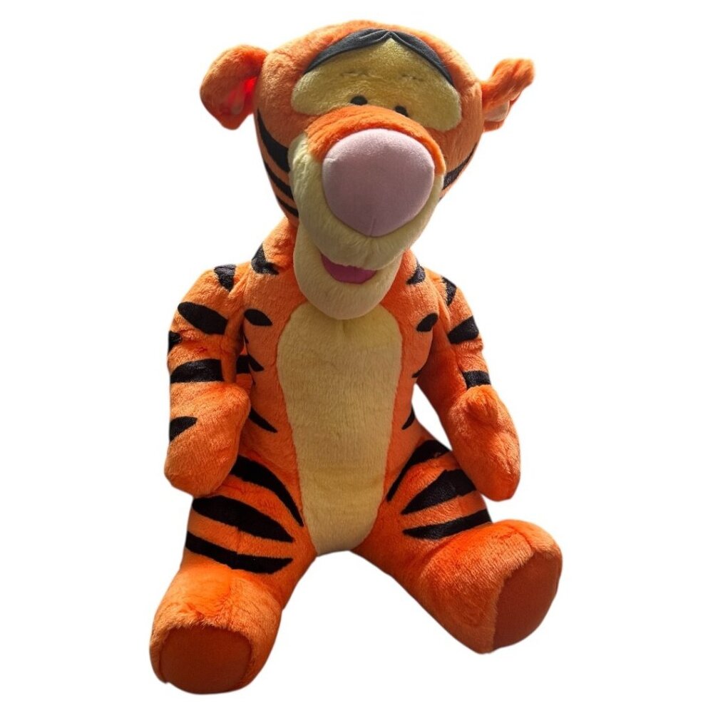 Vintage Winnie the Pooh My Talkin' Tigger 21" tall Working Disney Fisher Price